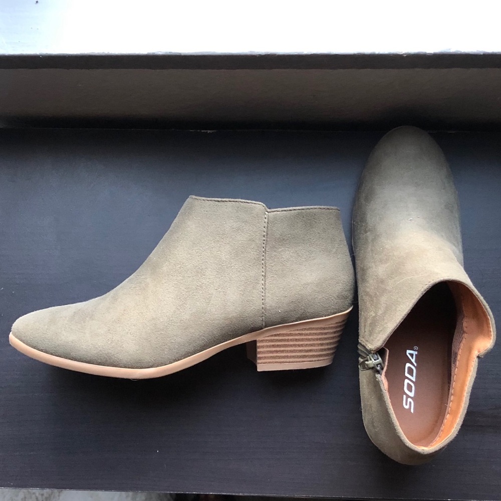 SODA Women’s Western Bootie